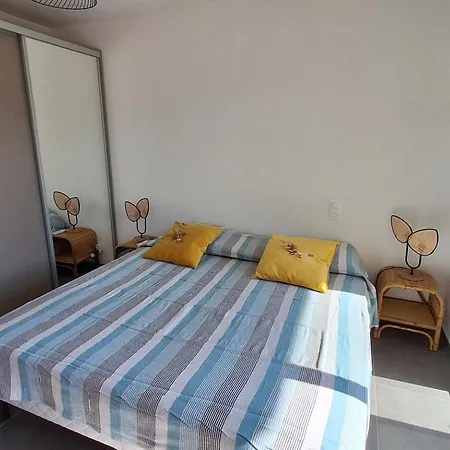 4 Pers - Comforts - Sea And Mountain View Apartment Lumio (Corsica)