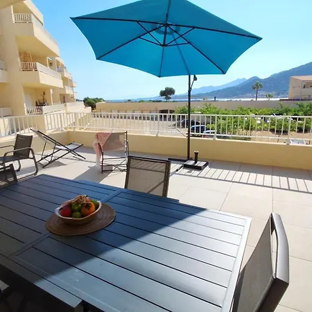 4 Pers - Comforts - Sea And Mountain View