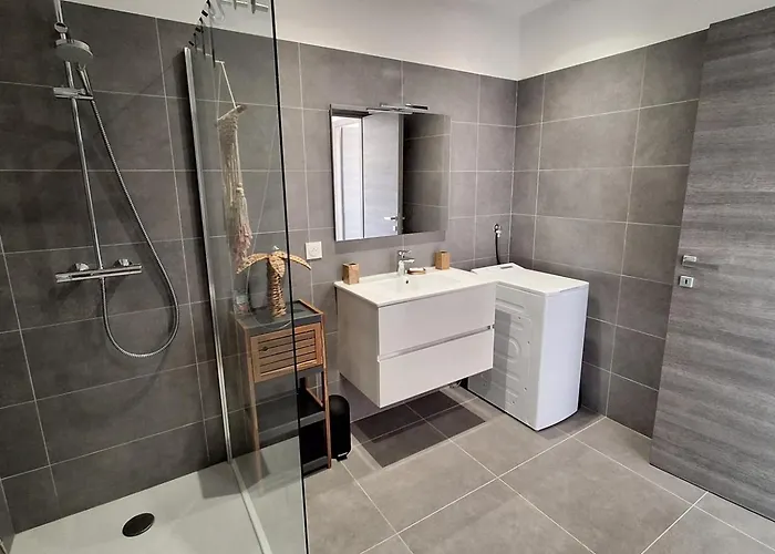 4 Pers - Comforts - Sea And Mountain View 公寓 卢米奥