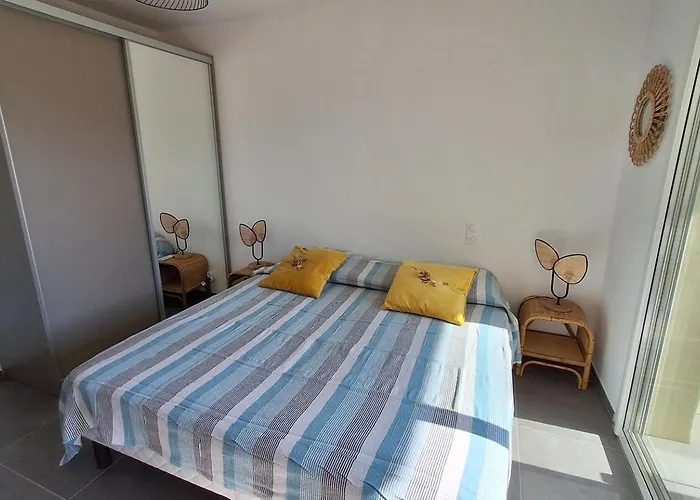 4 Pers - Comforts - Sea And Mountain View Apartment Lumio (Corsica)